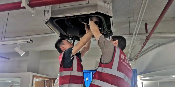 辦公室中央空調(diào)維保清洗